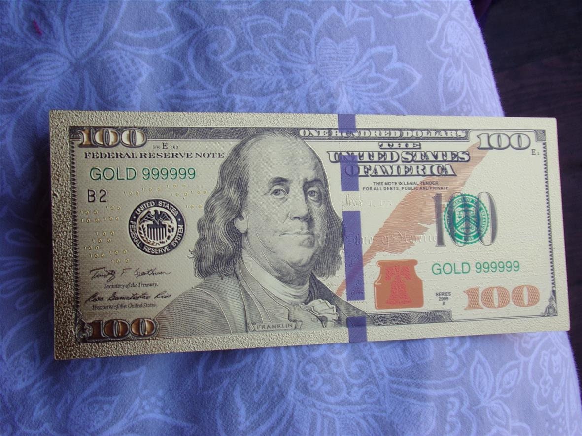 50 50 100 Gold Foil and Glow Notes New money currency federal reserve