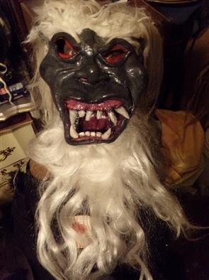 Yeti Latex Mask Deluxe