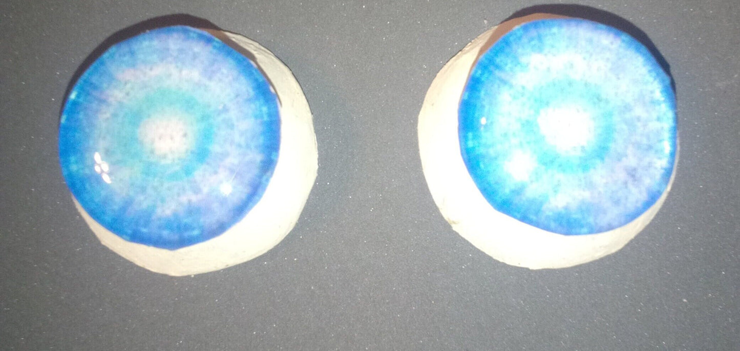 Robot Doll Eyes M3@gan