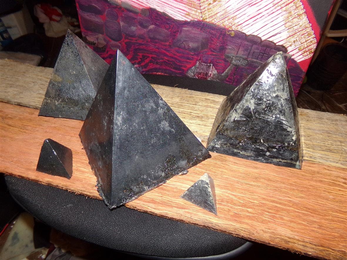 Hemp Carbon Nano Pyramid