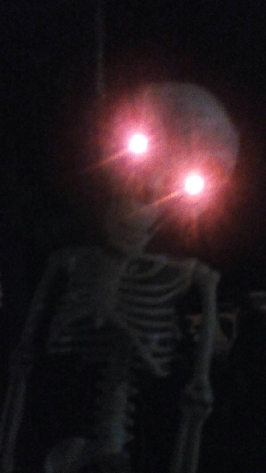 Light Up Eyes - Alien Suicide Prop