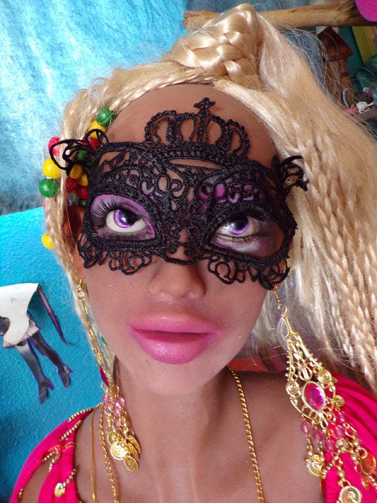 RoyalMystery Black Lace Mask Crown