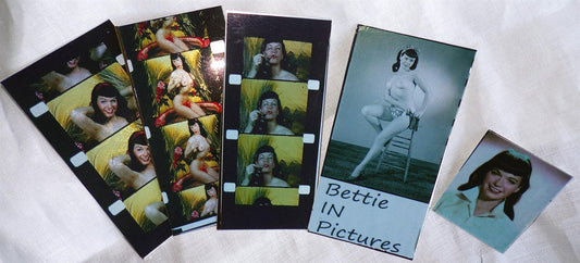 Bettie In Pictures Chroma Photos Set of 4